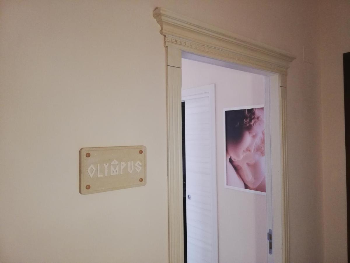 Olympus Room Тропеа Екстериор снимка