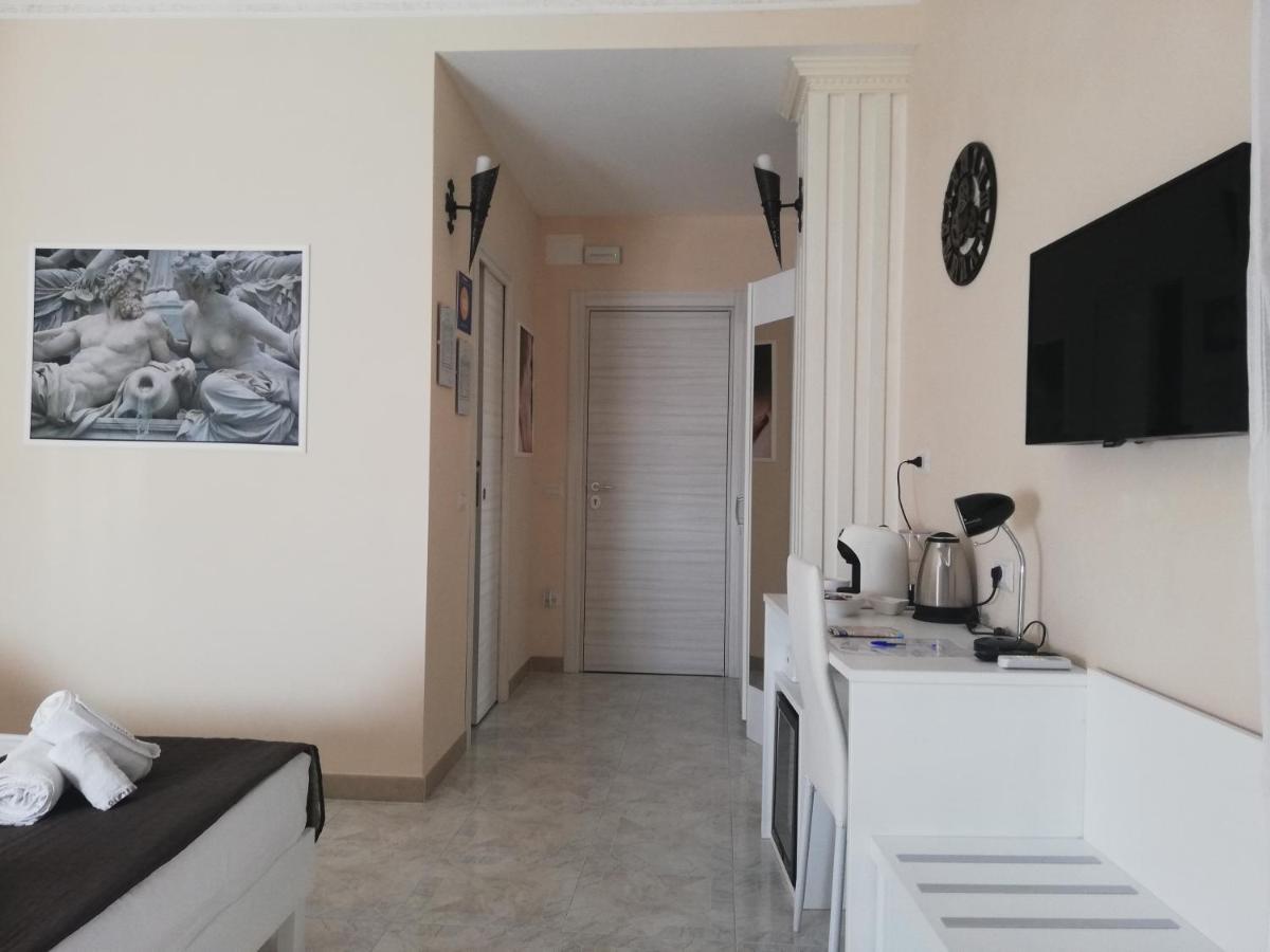 Olympus Room Тропеа Екстериор снимка