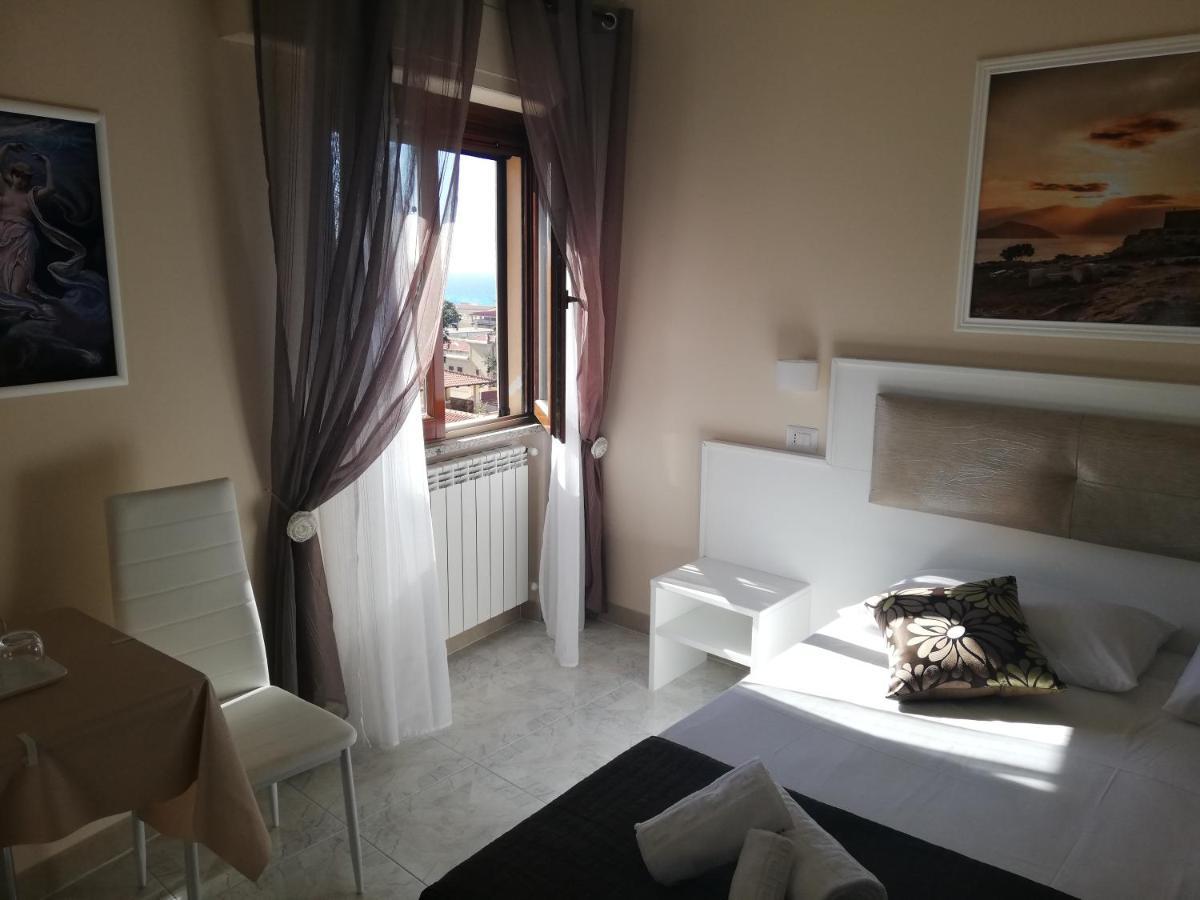 Olympus Room Тропеа Екстериор снимка
